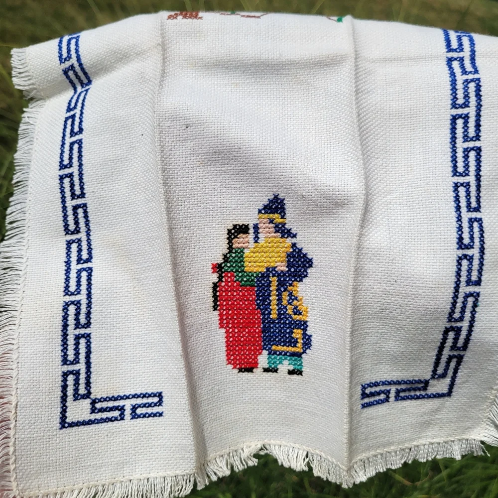 Embroidered Tea Towel  Korea Post-War  Cottage Industry Program & India Souvenir